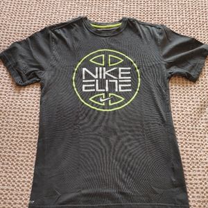 Pre owned ladies shirt size sp ch